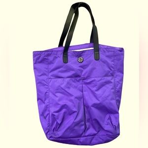 lululemon go with the flow purple tote